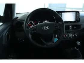 Hyundai i10 (2021) thumbnail 16