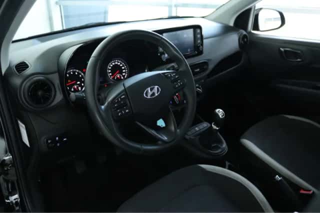Hyundai i10 (2021) thumbnail 17