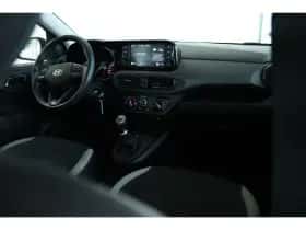 Hyundai i10 (2021) thumbnail 4