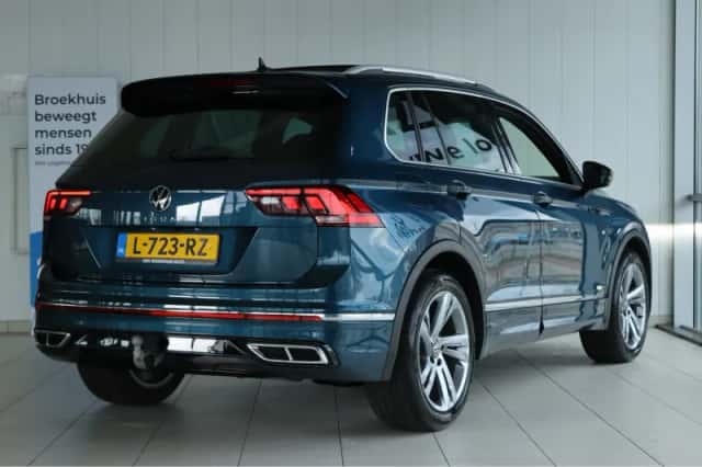 Volkswagen Tiguan (2021) thumbnail 2