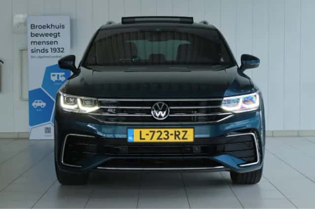 Volkswagen Tiguan (2021) thumbnail 12