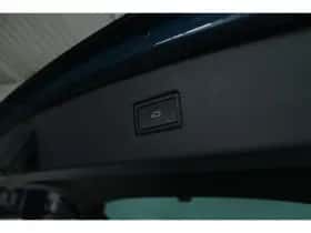 Volkswagen Tiguan (2021) thumbnail 17