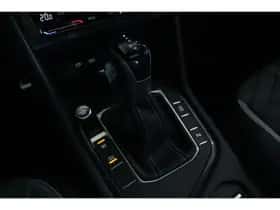 Volkswagen Tiguan (2021) thumbnail 29