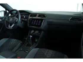 Volkswagen Tiguan (2021) thumbnail 4