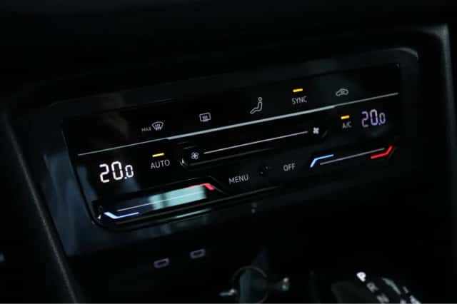 Volkswagen Tiguan (2021) thumbnail 31