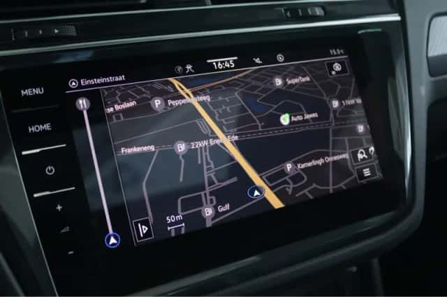 Volkswagen Tiguan (2021) thumbnail 33