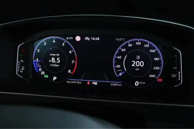 Volkswagen Tiguan (2021) thumbnail 48