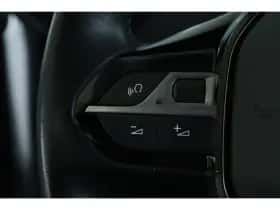 Peugeot e-208 (2022) thumbnail 28