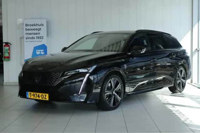 Peugeot 308 (2023) thumbnail 1