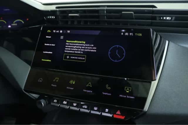 Peugeot 308 (2023) thumbnail 22