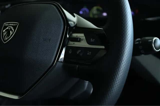 Peugeot 308 (2023) thumbnail 28
