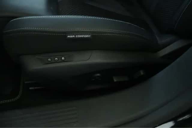 Peugeot 308 (2023) thumbnail 31
