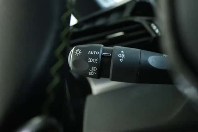 Peugeot 308 (2023) thumbnail 32