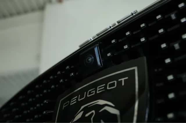 Peugeot 308 (2023) thumbnail 7