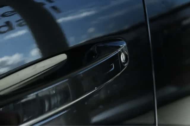 Peugeot 308 (2023) thumbnail 8