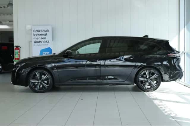 Peugeot 308 (2023) thumbnail 9