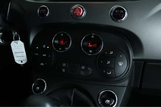 Fiat 500 (2018) thumbnail 14