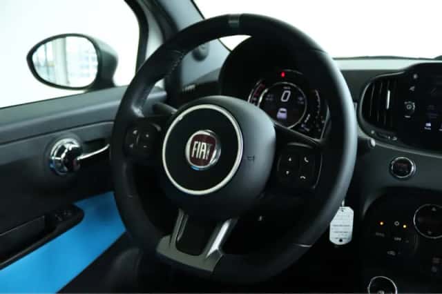 Fiat 500 (2018) thumbnail 19