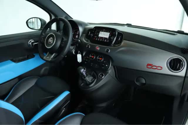 Fiat 500 (2018) thumbnail 4
