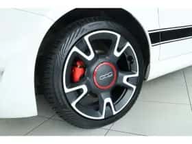 Fiat 500 (2018) thumbnail 5