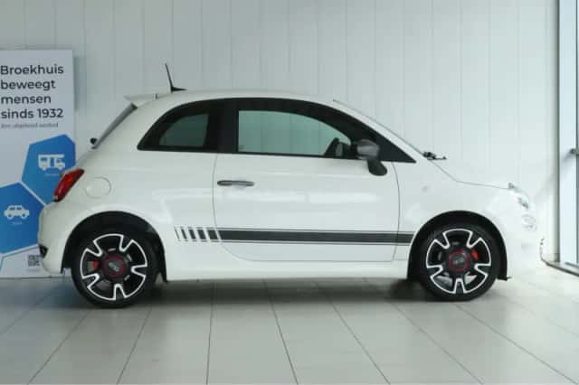 Fiat 500 (2018) thumbnail 8