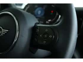 MINI Mini (2022) thumbnail 31