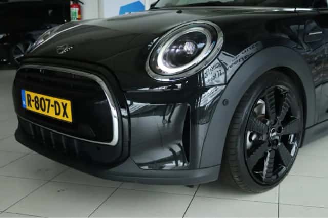 MINI Mini (2022) thumbnail 5