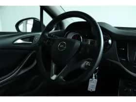 Opel Astra Sports Tourer thumbnail 22