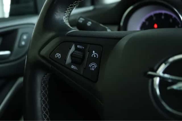 Opel Astra Sports Tourer (2021) thumbnail 24