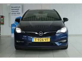Opel Astra Sports Tourer thumbnail 8