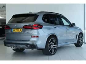 BMW X5 (2024) thumbnail 2