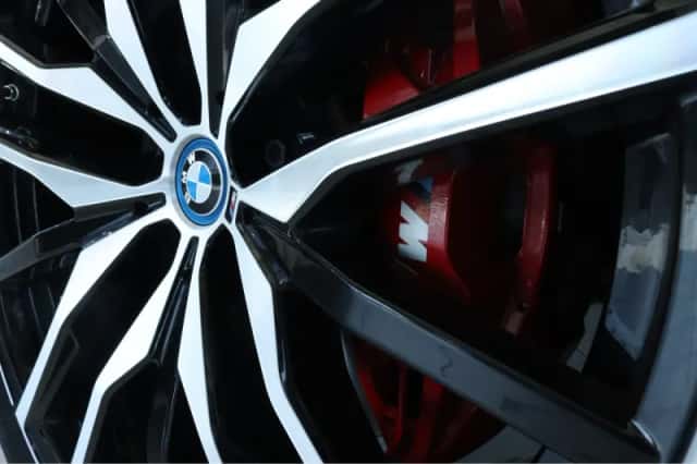 BMW X5 (2024) thumbnail 12