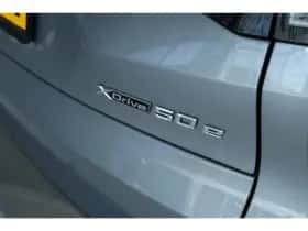 BMW X5 (2024) thumbnail 17