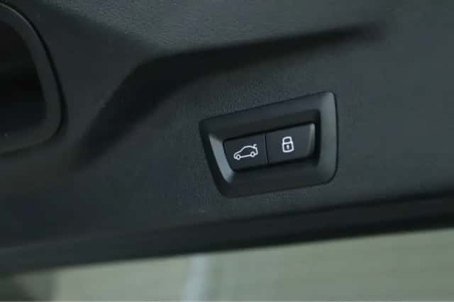 BMW X5 (2024) thumbnail 22