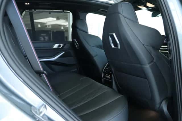 BMW X5 (2024) thumbnail 24