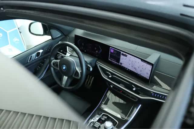 BMW X5 (2024) thumbnail 27