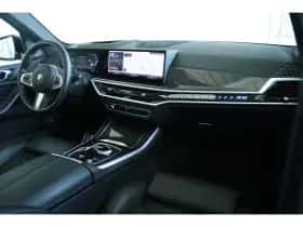 BMW X5 (2024) thumbnail 4