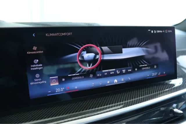 BMW X5 (2024) thumbnail 37