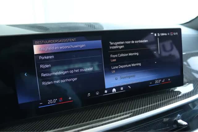BMW X5 (2024) thumbnail 42