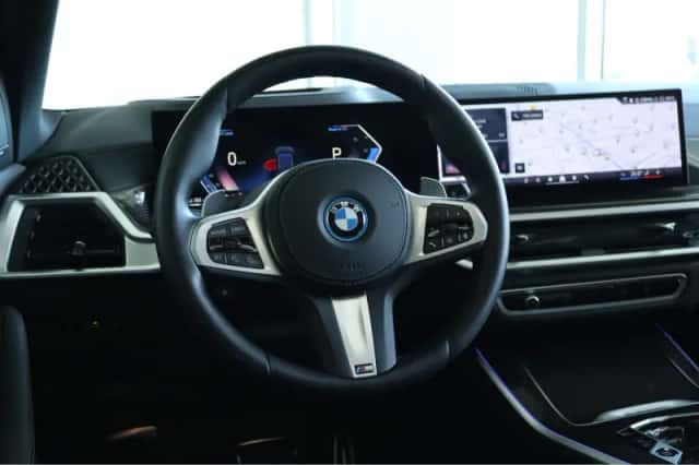 BMW X5 (2024) thumbnail 49