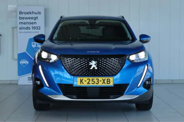 Peugeot 2008 (2021) thumbnail 11