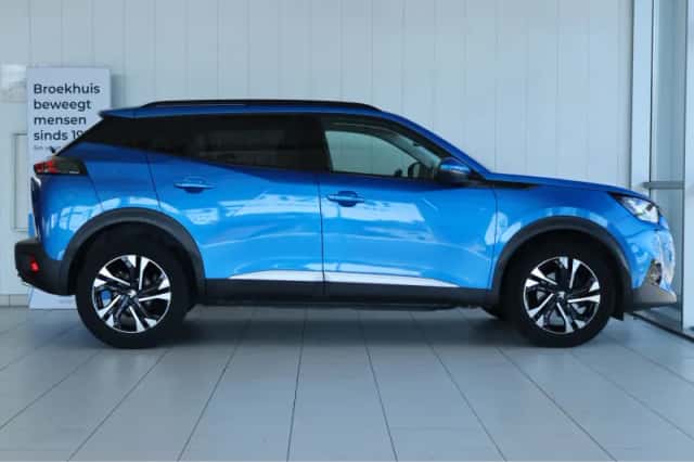 Peugeot 2008 (2021) thumbnail 12