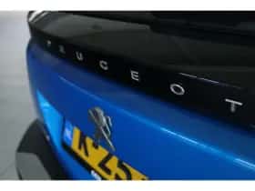 Peugeot 2008 (2021) thumbnail 14