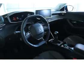 Peugeot 2008 (2021) thumbnail 19