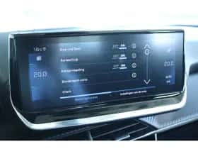 Peugeot 2008 (2021) thumbnail 27