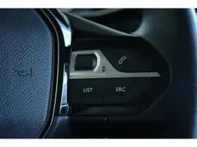 Peugeot 2008 (2021) thumbnail 32