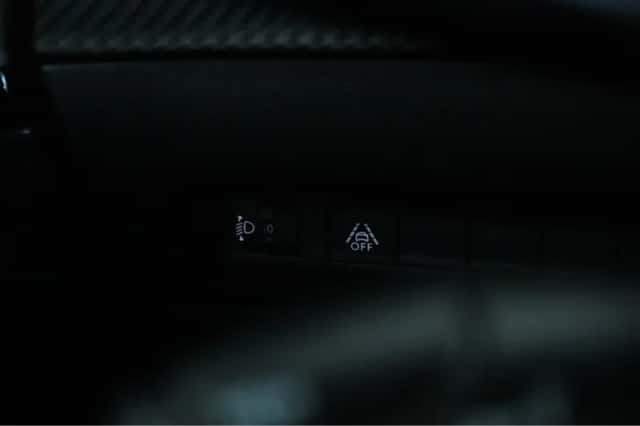Peugeot 2008 (2021) thumbnail 37