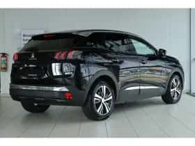 Peugeot 3008 (2023) thumbnail 2