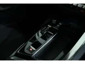 Peugeot 3008 (2023) thumbnail 20