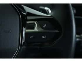 Peugeot 3008 (2023) thumbnail 31